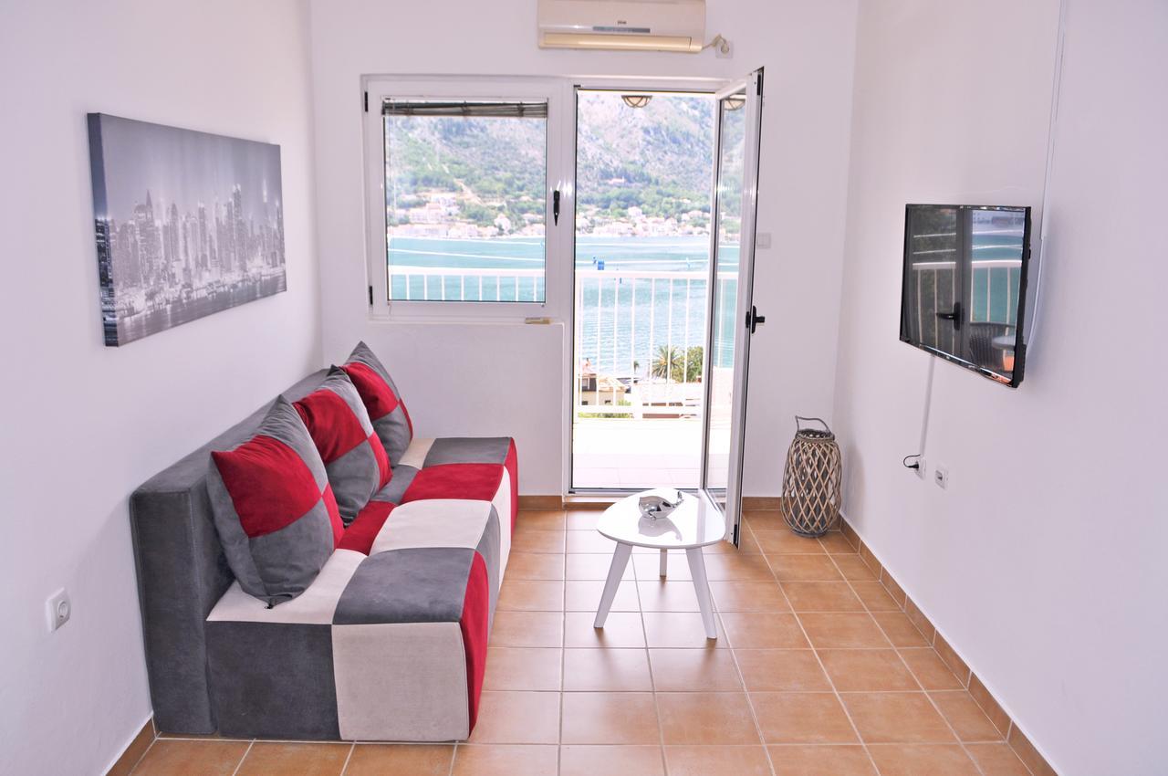 Dream Bay View Loki Apartment โกตอร์ ภายนอก รูปภาพ